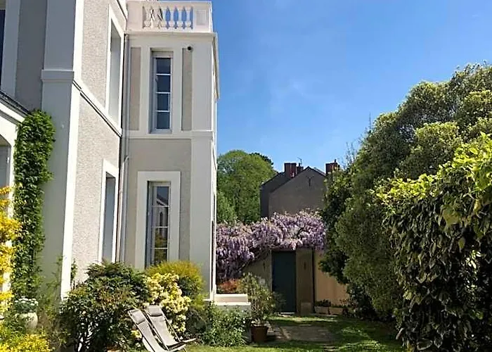Maison Latour